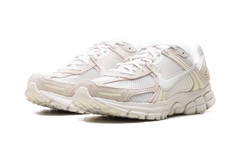 Zoom Vomero 5 WMNS "Phantom Light Bone" HQ0458 003