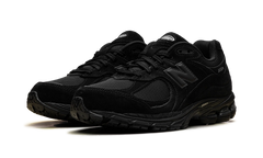 2002R "Black Metallic" U200278J