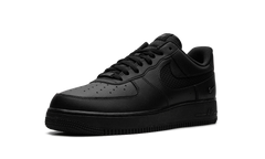 Air Force 1 '07 LV8 "Triple Black Ripstop" IH4452 001