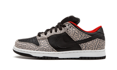 SB Dunk Low Pro "Supreme - Black Cement" 304292 131