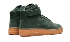 Air Force 1 High '07 LV8 Suede AA1118 300