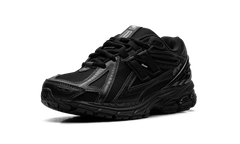 1906R "Black" M1906rbb