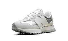 327 WMNS "Silver Metallic Sea Salt" WS327GLA
